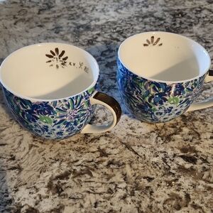 Lilly Pulitzer Coffee Tea Mugs “Lion Around" Blue  Floral Gold Trim Cups Set 2